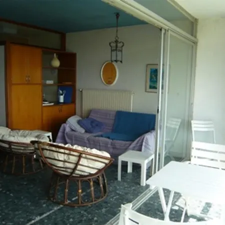 Apartmán T3 Au Grau-du-roi, Acces Plage, Parking - Fr-1-731-80