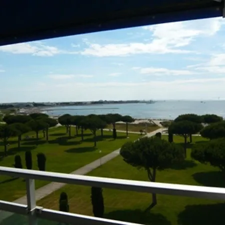 Apartmán T3 Au Grau-du-roi, Acces Plage, Parking - Fr-1-731-80